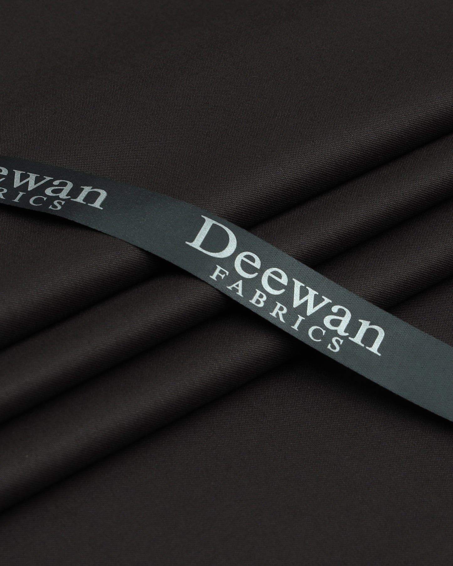 Hunter Brown- Blended Wash&Wear